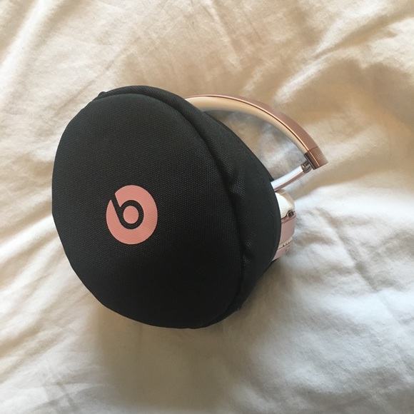 Pink beats solo - Picture 4 of 5